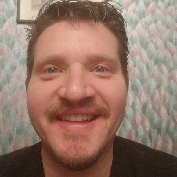 Meet your Posher, Ron - Picture 1 of 1